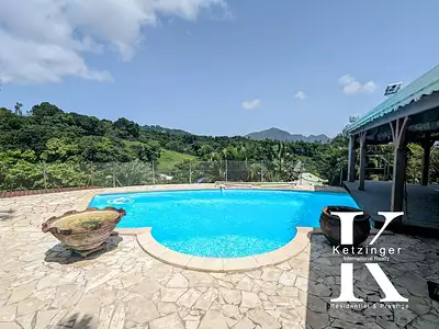 Maison, 163 m²