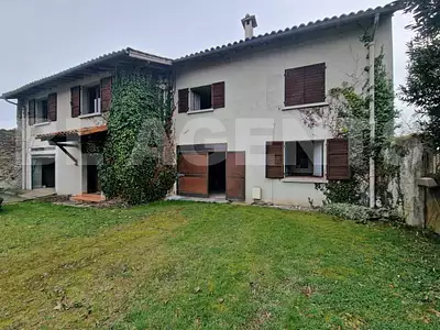 Maison, 280 m²
