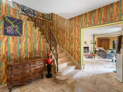 Maison, 250 m²