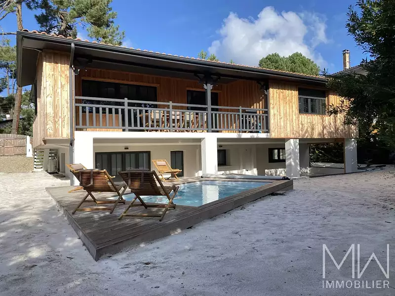 Maison, 202 m²