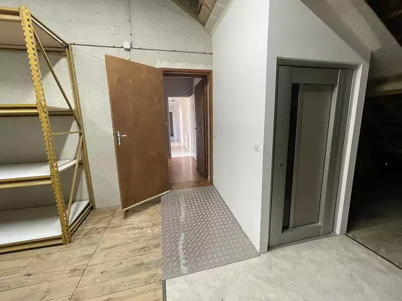 Maison, 255,1 m²