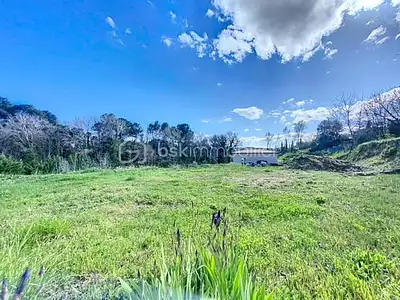 Terrain, 986 m²