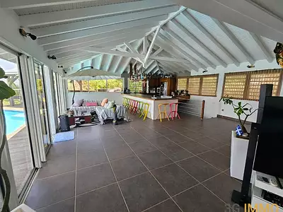 Maison, 121 m²