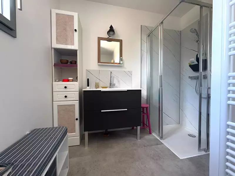 Maison, 220 m²