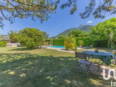 Maison, 267 m²