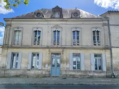 Maison, 267 m²