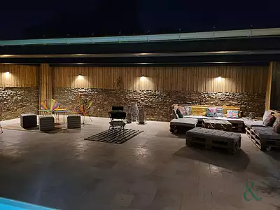 Maison, 275 m²
