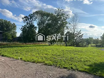Terrain, 694 m²