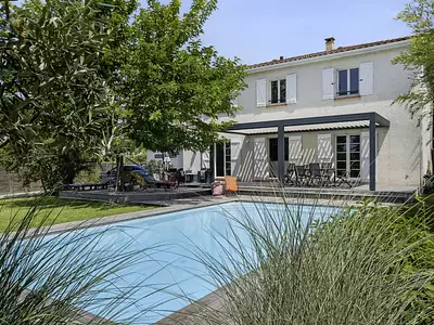 Maison, 176 m²