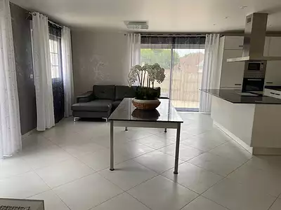 Maison, 164 m²