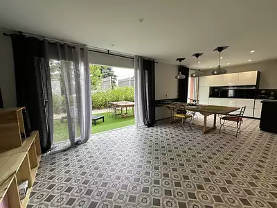 Maison, 208 m²