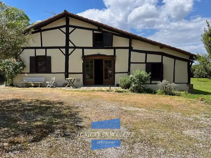 Maison, 184 m²
