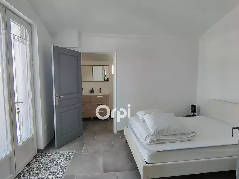 Maison, 93 m²