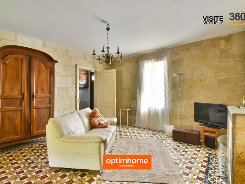 Maison, 240 m²