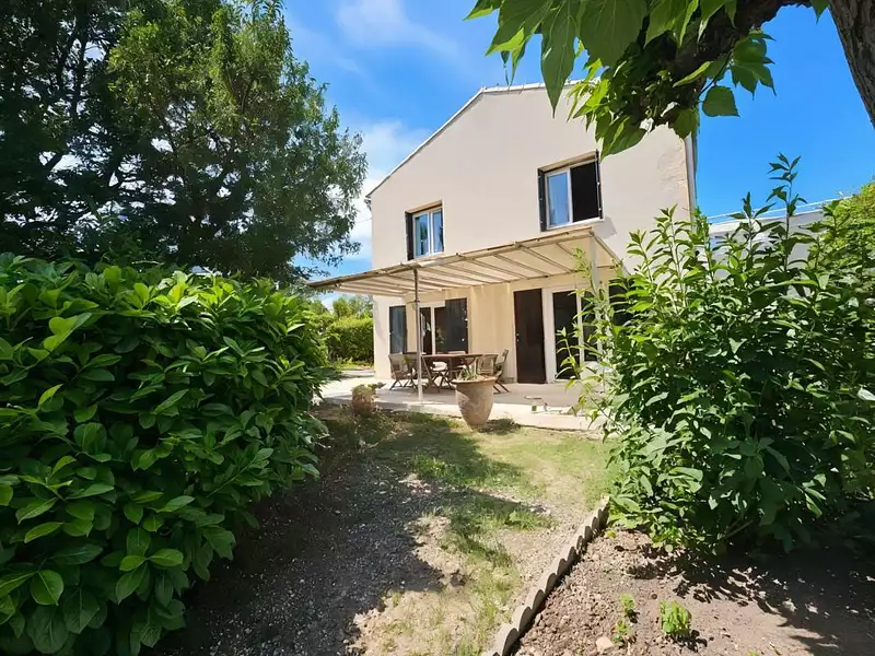 Maison, 156 m²