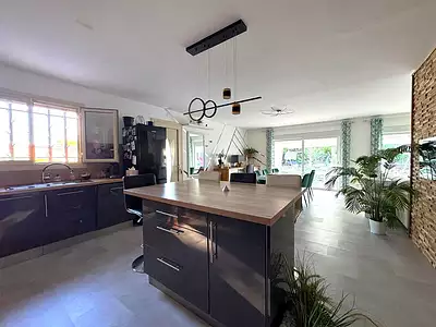 Maison, 84 m²