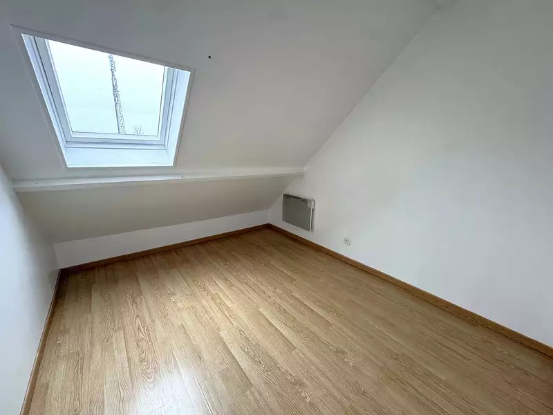 Divers, 708 m²