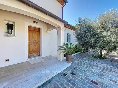 Maison, 173,2 m²
