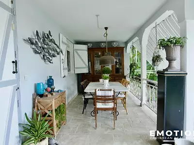 Maison, 165 m²