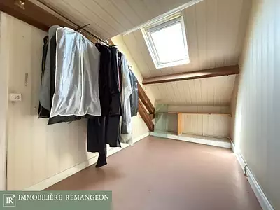 Maison, 166 m²