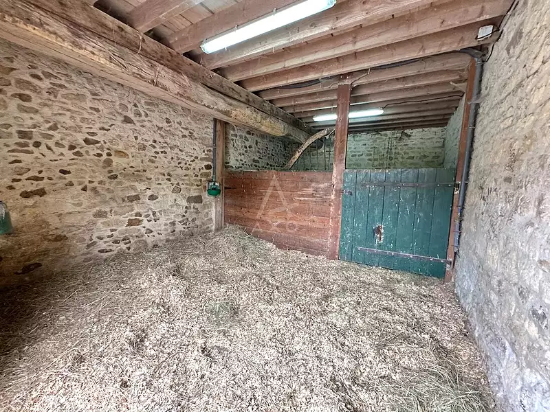 Maison, 225 m²