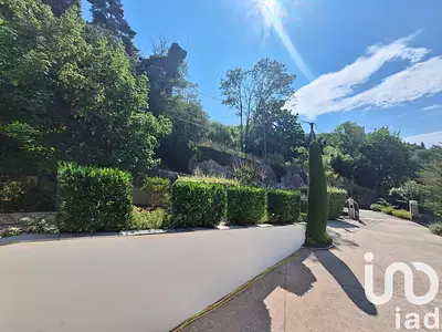 Maison, 235 m²