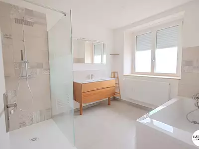 Maison, 211 m²