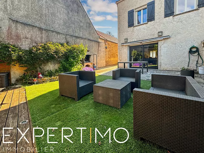 Maison, 117 m²