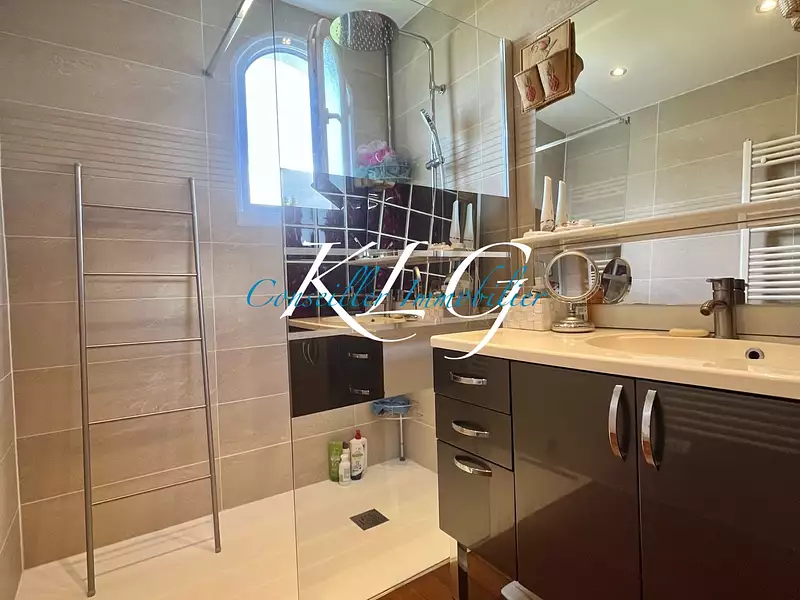 Maison, 106 m²