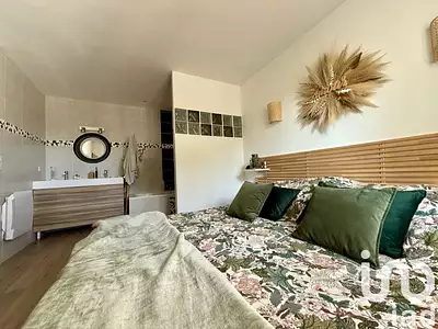 Maison, 240 m²