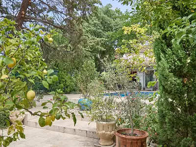 Maison, 210 m²