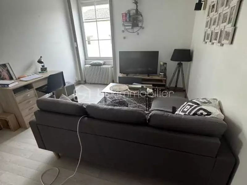 Immeuble, 62 m²