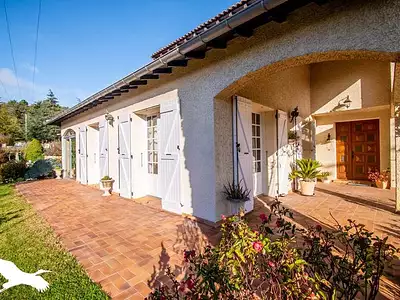 Maison, 215 m²