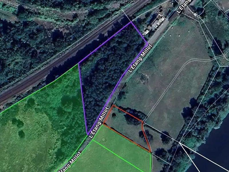 Terrain, 4 514 m²