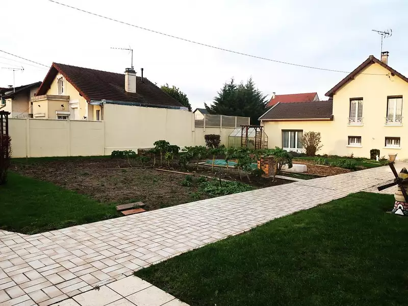 Maison, 125 m²