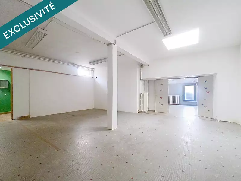Immeuble, 320 m²