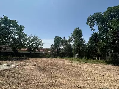 Terrain, 601 m²