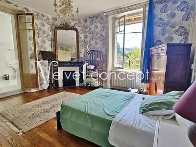 Maison, 250 m²
