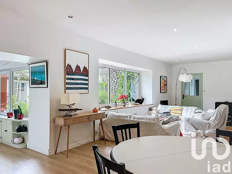 Maison, 190 m²