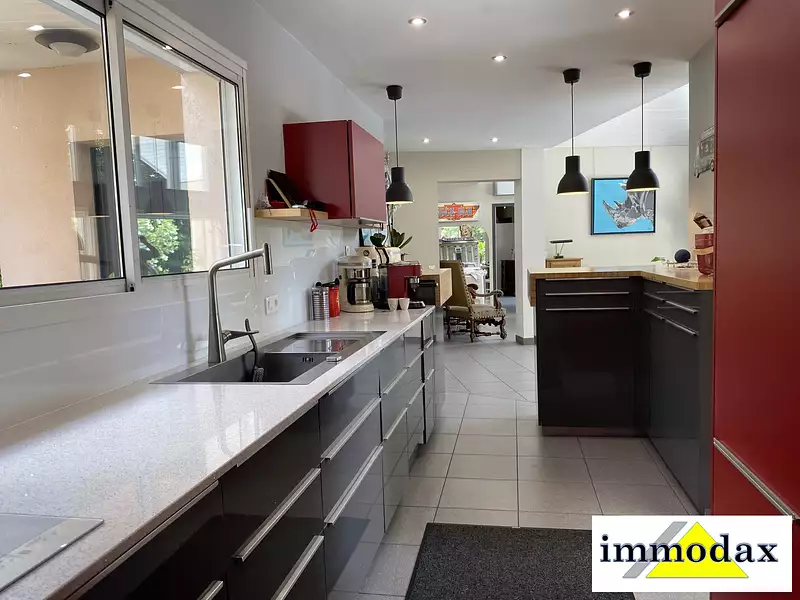 Maison, 192 m²