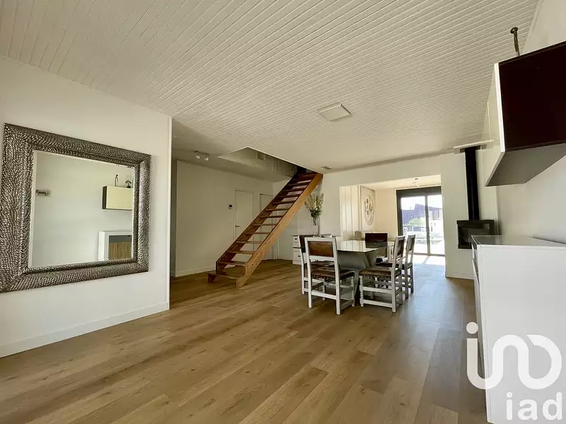 Maison, 92 m²