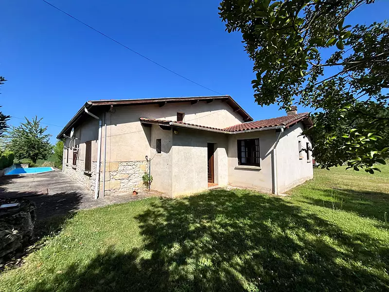 Maison, 165 m²