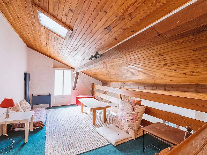 Maison, 218 m²