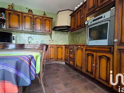 Maison, 325 m²