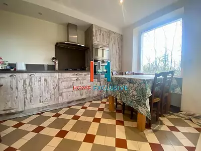 Maison, 200 m²