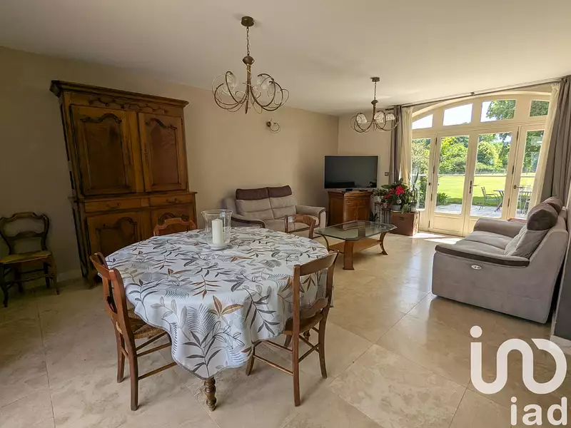 Maison, 316 m²