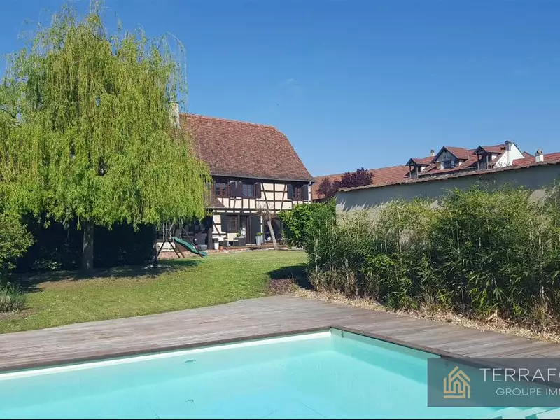 Maison, 223 m²