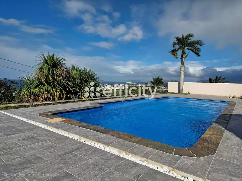 Maison, 168 m²