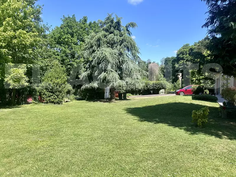 Maison, 165 m²