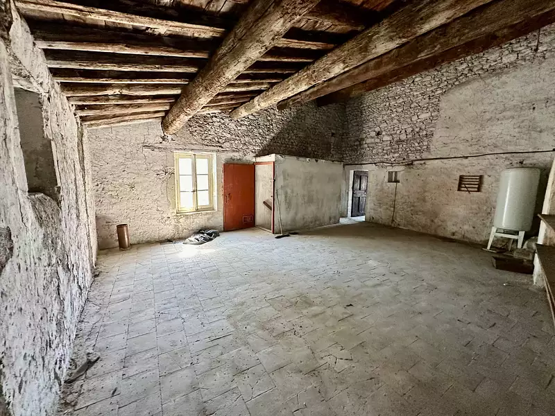 Maison, 196 m²